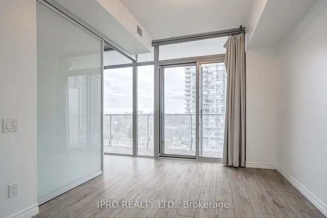 Additional image 13 of 103 The Queensway N/A Unit 1317