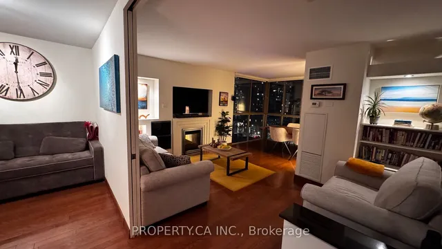 Additional image 29 of 95 Lombard St Unit 801