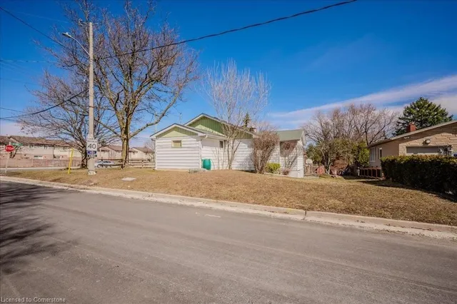 Additional image 40 of 1275 Ottawa St