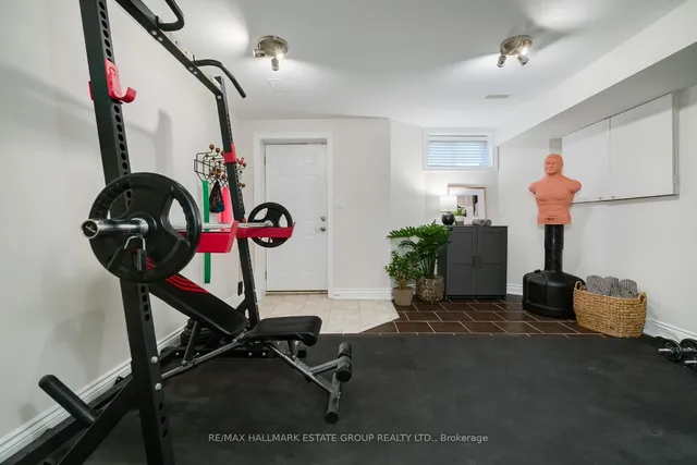 Additional image 28 of 48 Wiley Ave