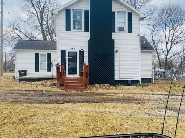 750 Dennis St, Adrian, MI 49221