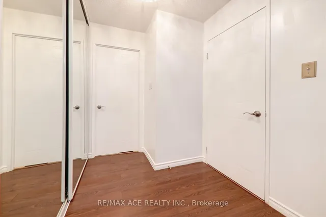 Additional image 28 of 1470 Midland Ave Unit 1410