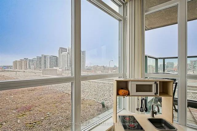 Additional image 24 of 209 Fort York Blvd Unit 960