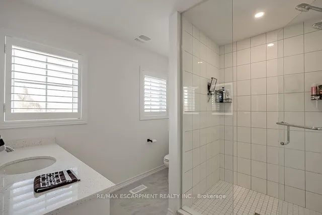 Additional image 18 of 44 Mccurdy Ave