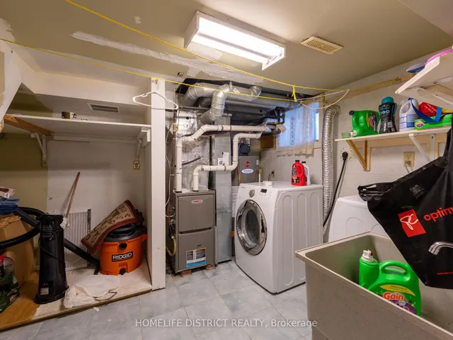 Additional image 30 of 157 Silverthorn Ave