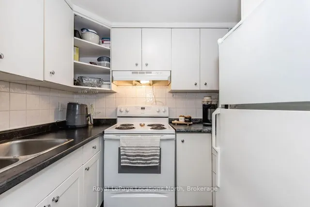 Additional image 33 of 191 Earlscourt Ave