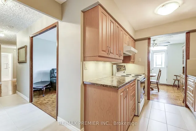 Additional image 10 of 5 Frith Rd Unit 101