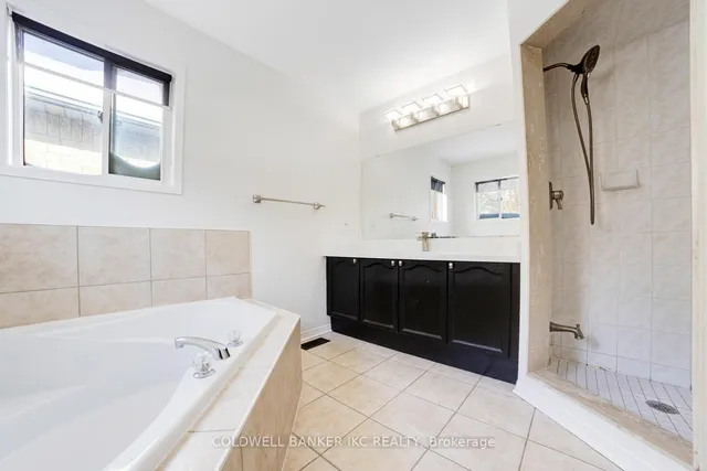 Additional image 27 of 25 Hollowgrove Blvd