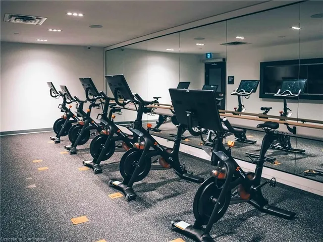 Additional image 27 of 15 Wellington St Unit 406