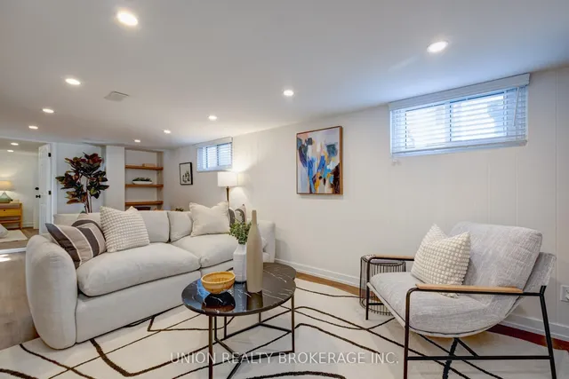 Additional image 33 of 76 Gradwell Dr