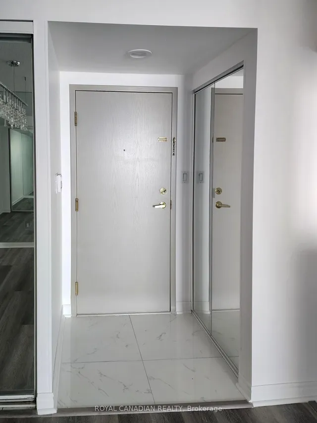 Additional image 22 of 88 Corporate Dr Unit 2418