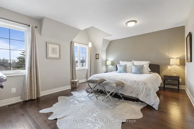 Additional image 28 of 45 Elder Ave