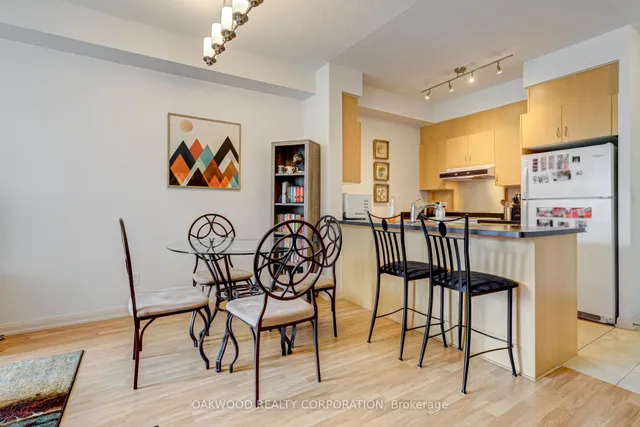 Additional image 14 of 18 Beverley St Unit 710