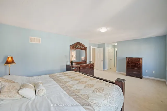 Additional image 16 of 18 Cooperage St