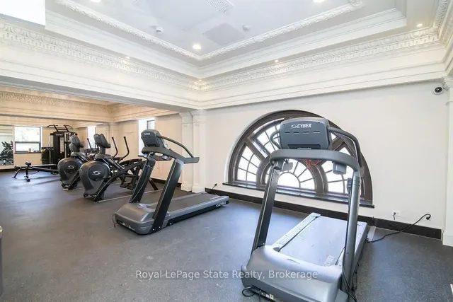 Additional image 28 of 118 KING St Unit 1118