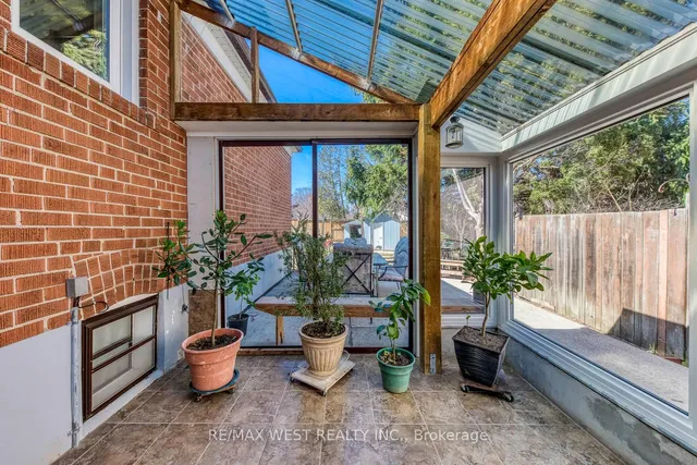 Additional image 32 of 66 Prince Charles Dr