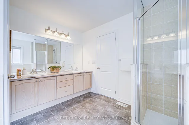 Additional image 33 of 566 North Park Blvd