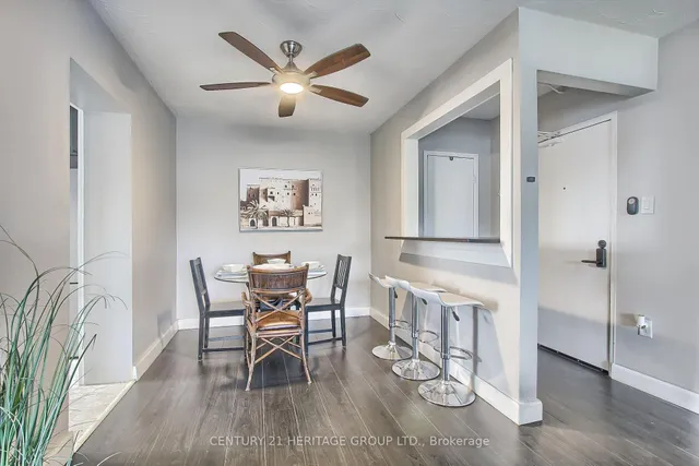 Additional image 7 of 2418 New St Unit 8