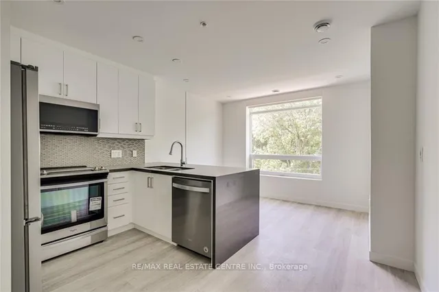 Additional image 5 of 479 Charlton Ave Unit 302