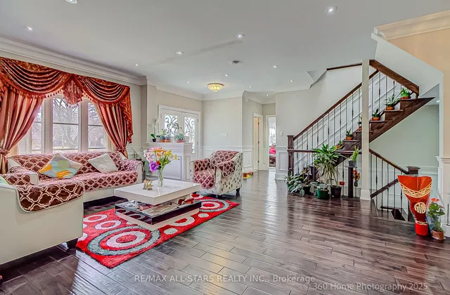 Additional image 5 of 159 Harewood Ave