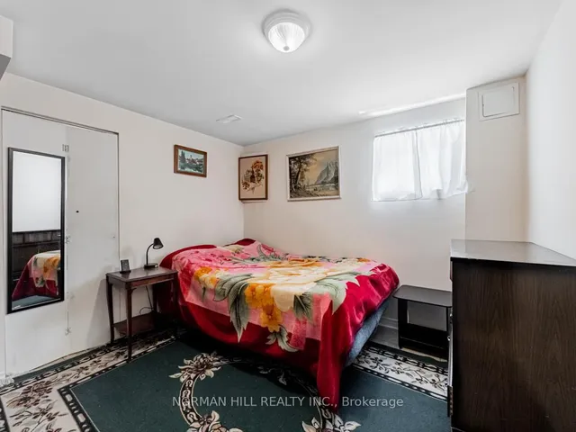 Additional image 29 of 41 Braemar Dr