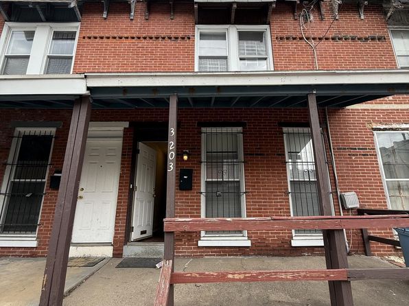 3203 Pearl St, Philadelphia, PA 19104