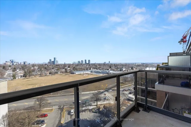 Additional image 22 of 10 Gibbs Rd Unit PH1009