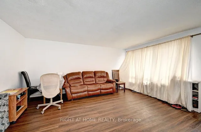 Additional image 10 of 58 Belwood Cres