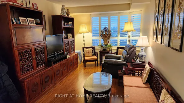 Additional image 12 of 1883 McNicoll Ave Unit 823