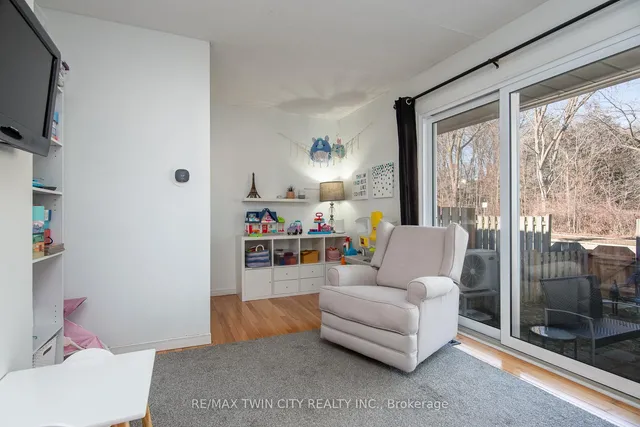 Additional image 14 of 634 Strasburg Rd Unit 32