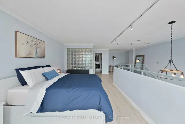 Additional image 6 of 250 Manitoba St Unit 837