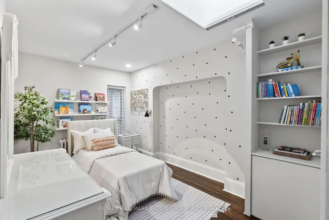 Additional image 19 of 89 Shields Ave