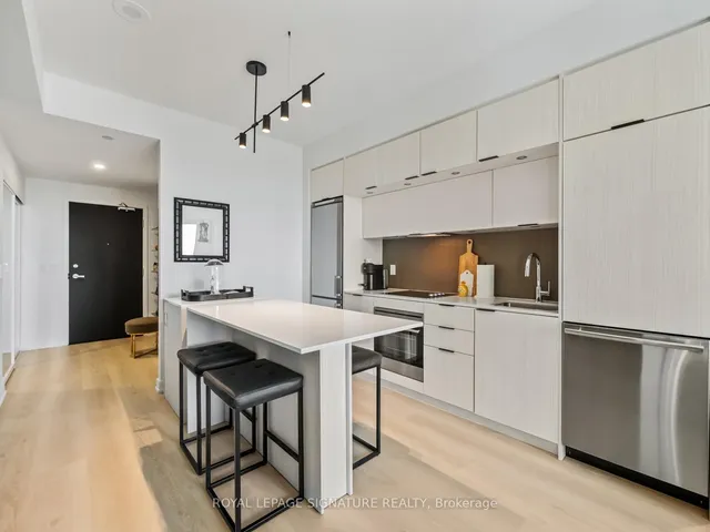 Additional image 2 of 170 Sumach St Unit 1204