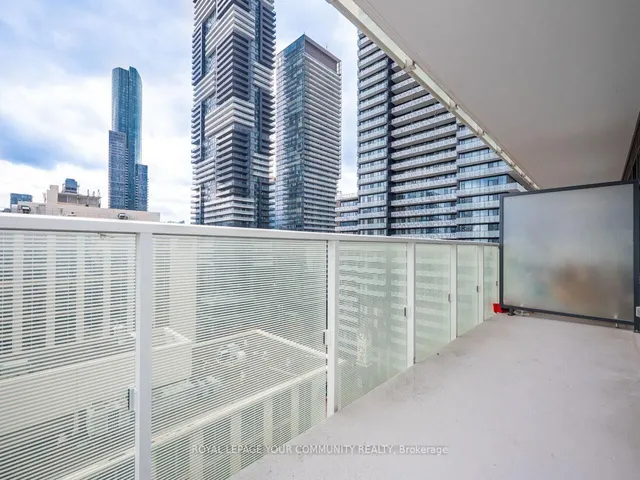 Additional image 15 of 501 Yonge St Unit 1309