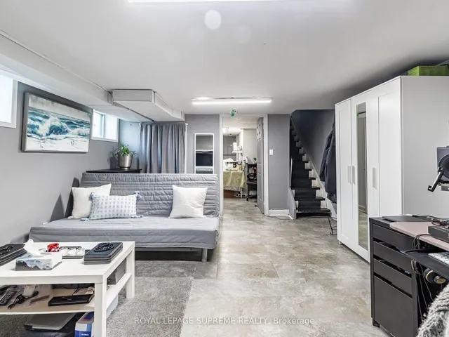 Additional image 23 of 253 Harvie Ave