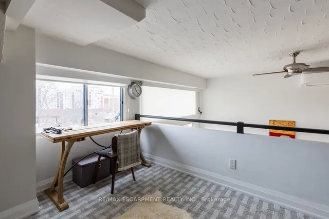 Additional image 36 of 50 MAIN St Unit 412