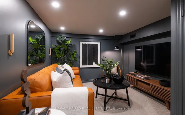 Additional image 34 of 115 Marlborough Ave