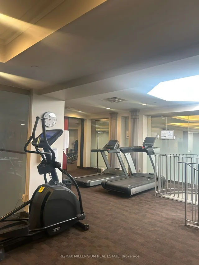 Additional image 8 of 2285 Lake Shore Blvd Unit 208