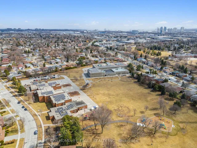 Additional image 28 of 72 Shellamwood Tr