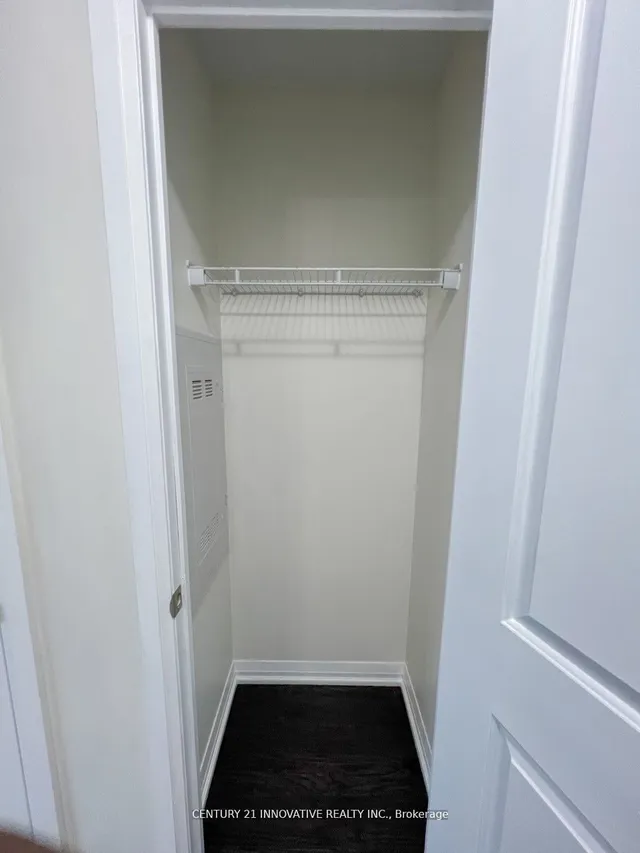 Additional image 7 of 30 Meadowglen Pl Unit 1610