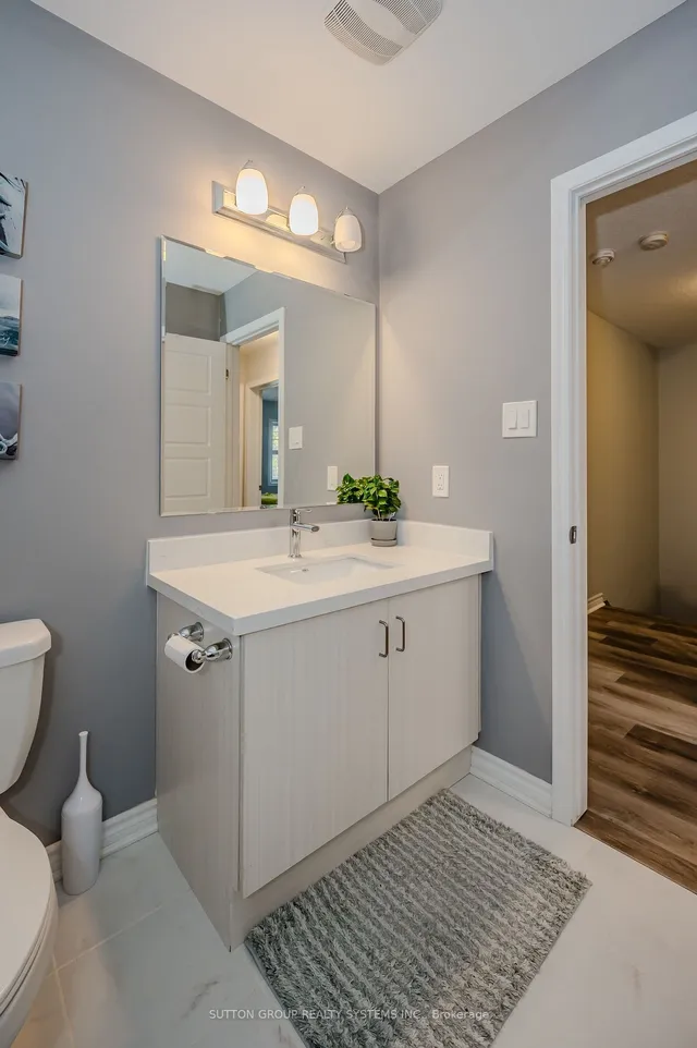 Additional image 11 of 230 Avonsyde Blvd Unit 37