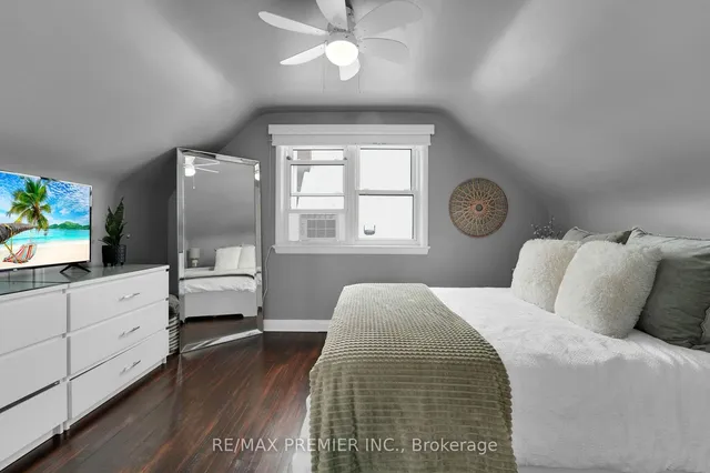 Additional image 23 of 12 BURNS Pl