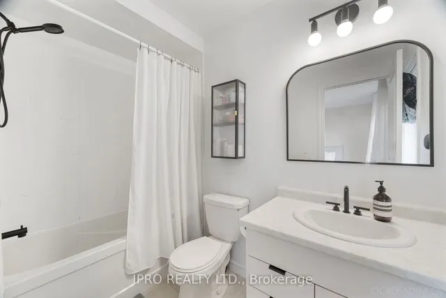 Additional image 20 of 27 Mayland Tr