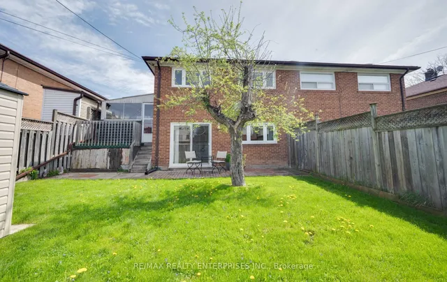 Additional image 30 of 54 Pinebrook Ave