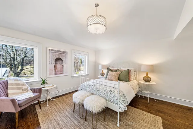 Additional image 19 of 301 Bessborough Dr