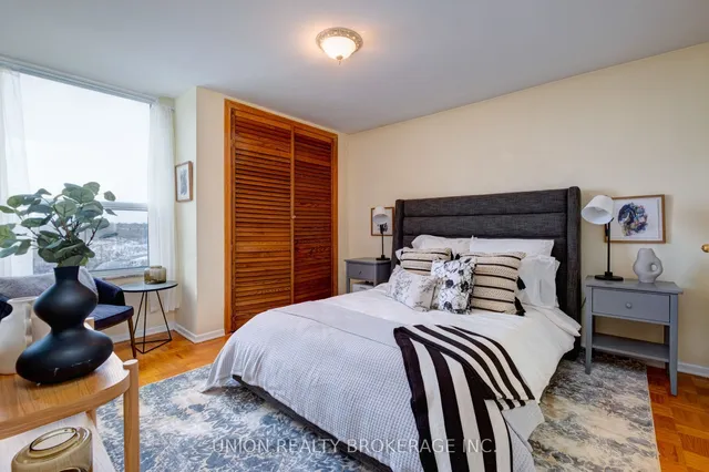 Additional image 11 of 980 Broadview Ave Unit 1202