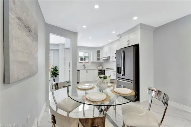 Additional image 15 of 449 Acadia Dr