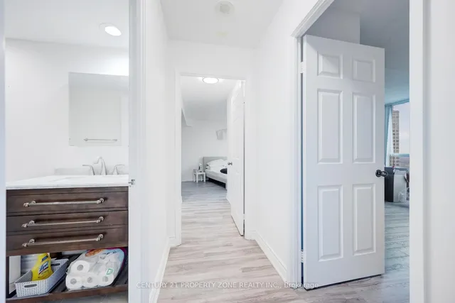Additional image 32 of 50 Eglinton Ave Unit 1106