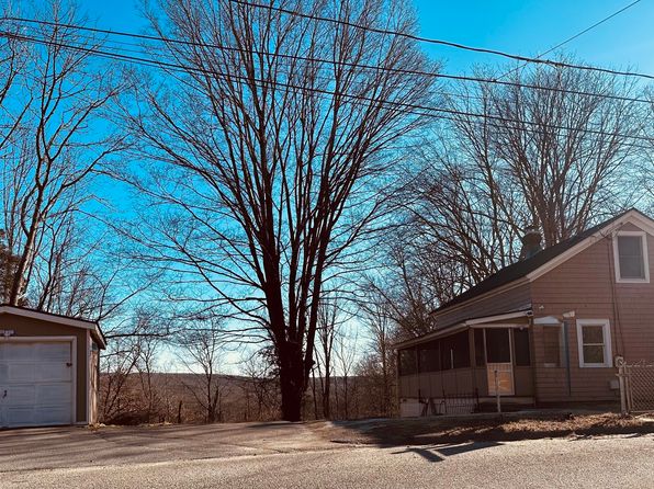 75 Gallup St, Plainfield, CT 06374