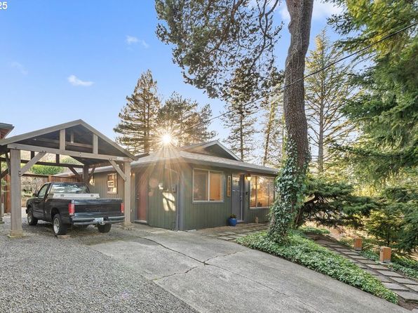 4222 SW Hume St, Portland, OR 97219
